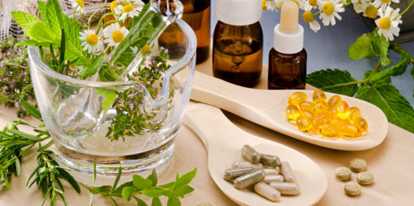 A Guide to Alternative Medicine: Non-Traditional Treatments and Their Efficacy